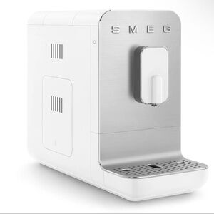 SMEG Contemporary Fully-Automatic Espresso Machine